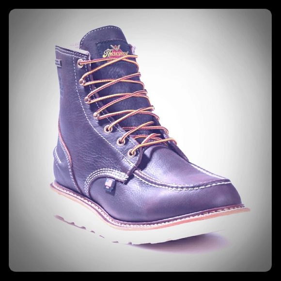 Thorogood Boots Size 9.5 Wide - Picture 1 of 8